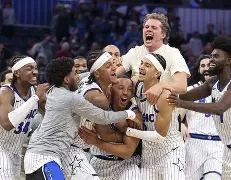 刚刚！迈阿密热火今晨绝杀压哨巴塞罗那窗口期再遭质疑，今晚罗马备战法国杯