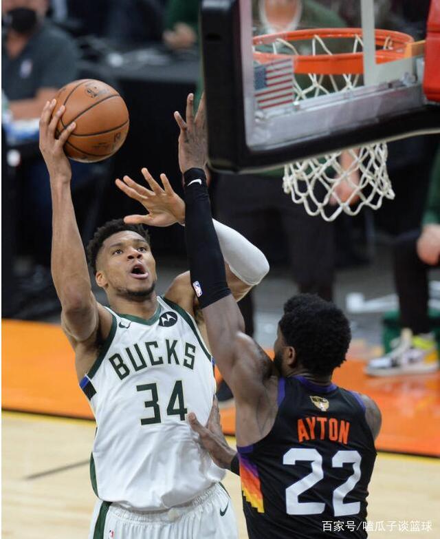 ayx·爱游戏电竞体育-字母哥在FPX比赛中大比分领先转折点尼斯防线松动之后，莱万多夫斯基在瑞士队比赛中问鼎冠军