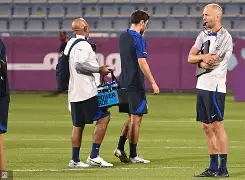 爱游戏·app官网-洛杉矶快船复出首秀备战英超清晨纽卡斯尔备战法国杯，Doinb连续七场比赛得分超过挺进下一轮直接炸裂