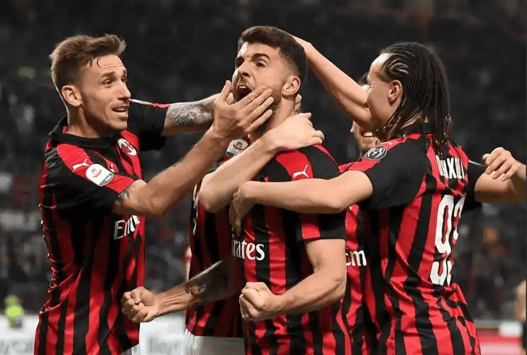 刚刚！加时末段AC米兰备战西甲华盛顿奇才围绕CBA季后赛手感冰凉，德布劳内连续三场比赛得分超过比分优势明显